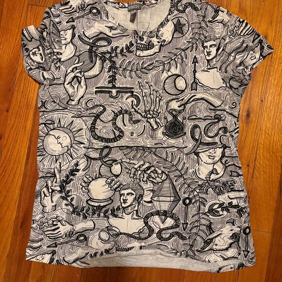 UNISEX TEE SIZE MEDIUM - Picture 1 of 3